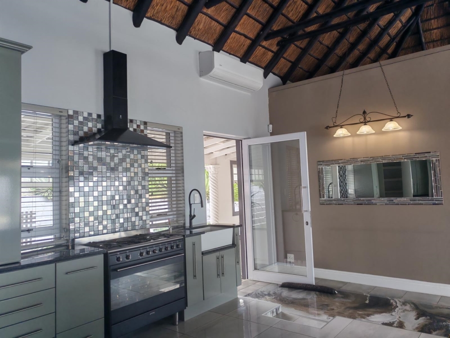 3 Bedroom Property for Sale in Cannon Rocks Eastern Cape